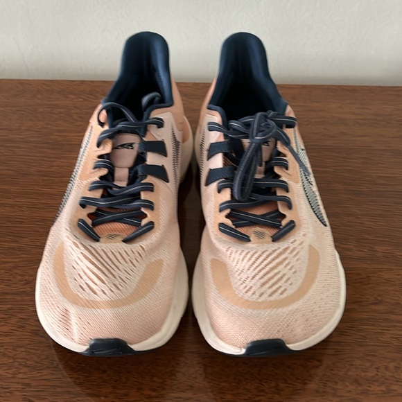 Altra Women’s Provision 6 Running Shoes - Picture 2 of 8